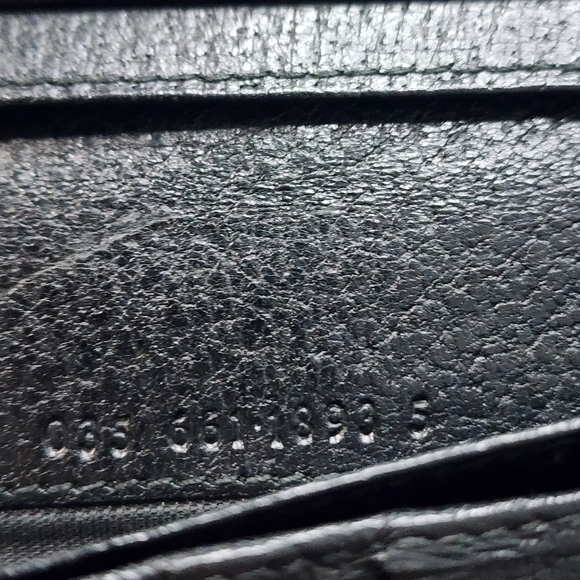 Authentic Gucci Black Leather Long Wallet - Picture 14 of 15